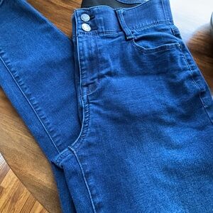 Nine West Dark Blue Denim Tummy Control Skinny Jeans Size 10